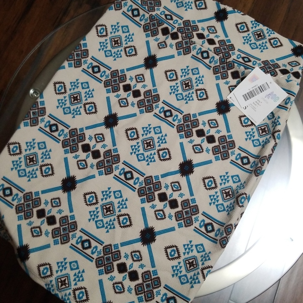 LuLaRoe tribal cassie skirt sma